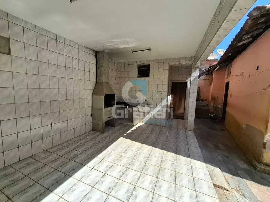 Foto 2 de Casa com 3 quartos à venda, 86m2 em Centro, Araraquara - SP