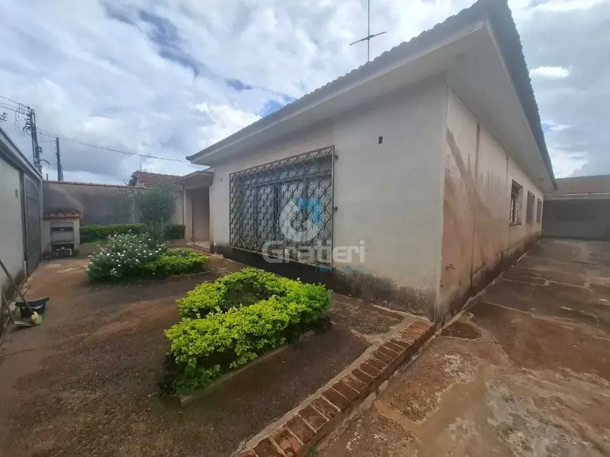 Foto 5 de Casa com 3 quartos à venda, 253m2 em Centro, Araraquara - SP