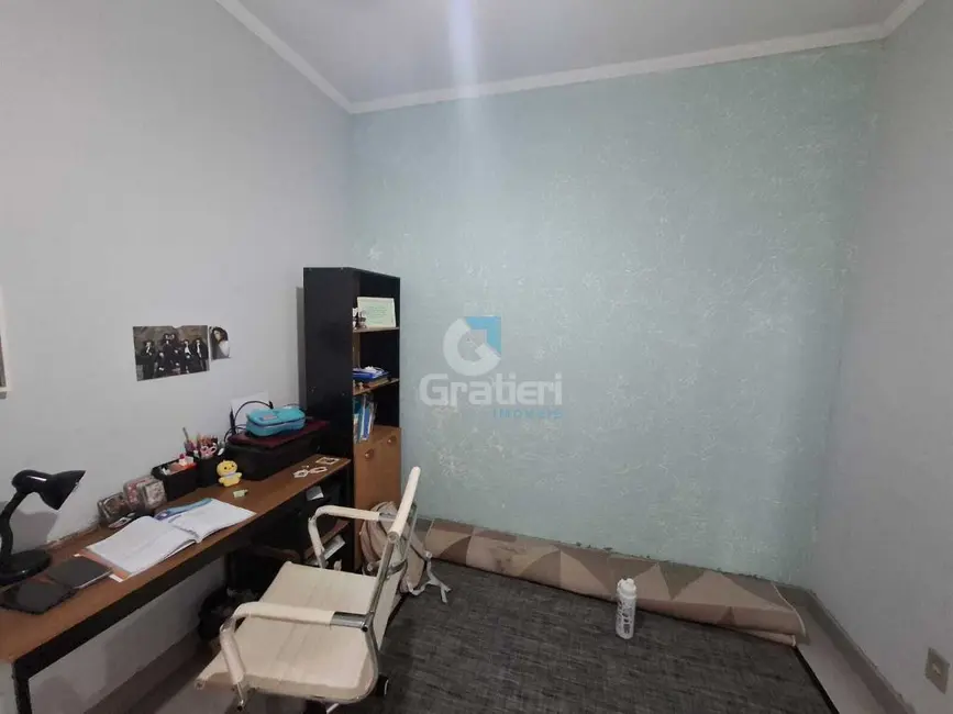 Casa com 2 quartos à venda, 127m2 em Residencial Acapulco, Araraquara - SP - imagem 9 Foto 9 de Casa com 2 quartos à venda, 127m2 em Residencial Acapulco, Araraquara - SP