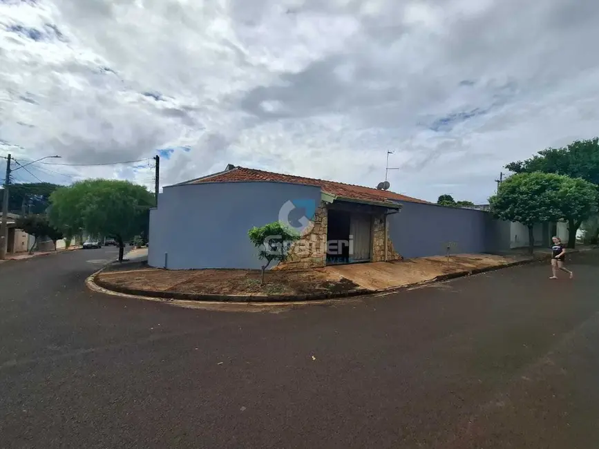 Casa com 2 quartos à venda, 127m2 em Residencial Acapulco, Araraquara - SP - imagem 2 Foto 2 de Casa com 2 quartos à venda, 127m2 em Residencial Acapulco, Araraquara - SP