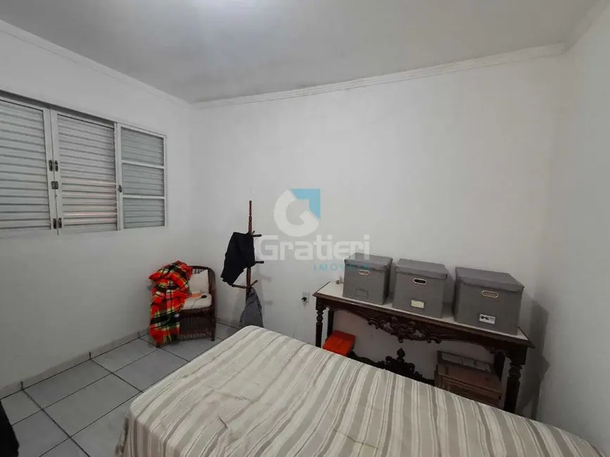 Foto 6 de Casa com 2 quartos à venda, 80m2 em Centro, Araraquara - SP