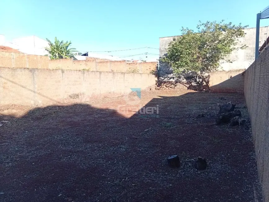 Foto 2 de Terreno / Lote à venda, 260m2 em Jardim Universal, Araraquara - SP