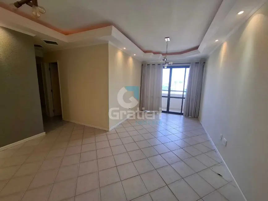 Foto 2 de Apartamento com 3 quartos para alugar, 81m2 em Vila Melhado, Araraquara - SP