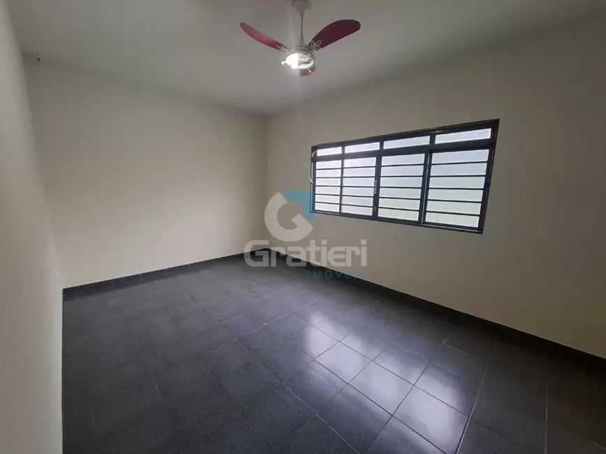 Casa com 3 quartos à venda, 121m2 em Vila Independência, Araraquara - SP - imagem 7 Foto 7 de Casa com 3 quartos à venda, 121m2 em Vila Independência, Araraquara - SP
