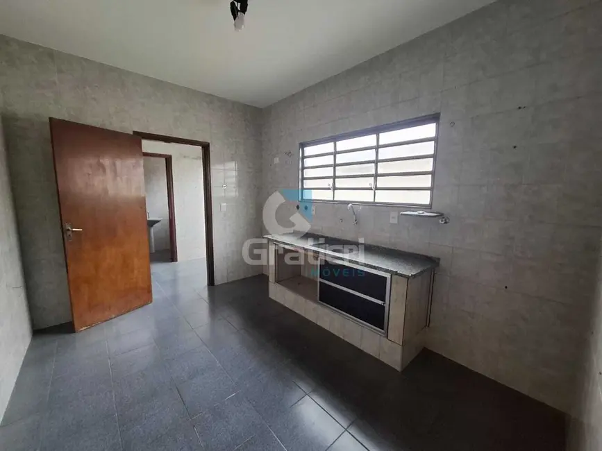Casa com 3 quartos à venda, 121m2 em Vila Independência, Araraquara - SP - imagem 9 Foto 9 de Casa com 3 quartos à venda, 121m2 em Vila Independência, Araraquara - SP