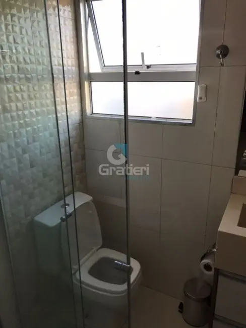 Foto 4 de Apartamento com 2 quartos à venda, 49m2 em Jardim América (Vila Xavier), Araraquara - SP