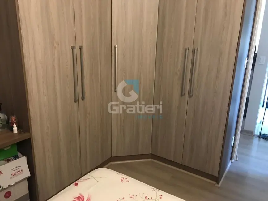Foto 2 de Apartamento com 2 quartos à venda, 49m2 em Jardim América (Vila Xavier), Araraquara - SP