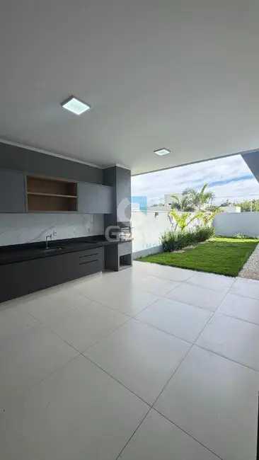 Casa de Condomínio com 3 quartos à venda, 173m2 em Araraquara - SP - imagem 7 Foto 7 de Casa de Condomínio com 3 quartos à venda, 173m2 em Araraquara - SP