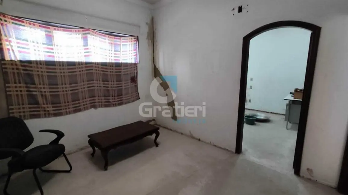 Sala Comercial com 2 quartos para alugar, 163m2 em Centro, Araraquara - SP - imagem 8 Foto 8 de Sala Comercial com 2 quartos para alugar, 163m2 em Centro, Araraquara - SP