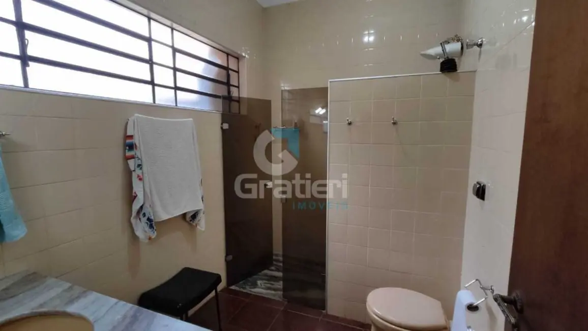 Sala Comercial com 2 quartos para alugar, 163m2 em Centro, Araraquara - SP - imagem 5 Foto 5 de Sala Comercial com 2 quartos para alugar, 163m2 em Centro, Araraquara - SP