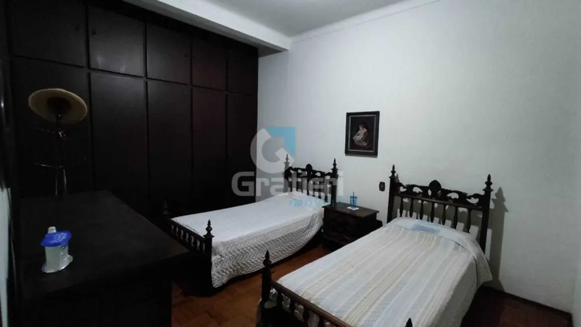 Sala Comercial com 2 quartos para alugar, 163m2 em Centro, Araraquara - SP - imagem 4 Foto 4 de Sala Comercial com 2 quartos para alugar, 163m2 em Centro, Araraquara - SP