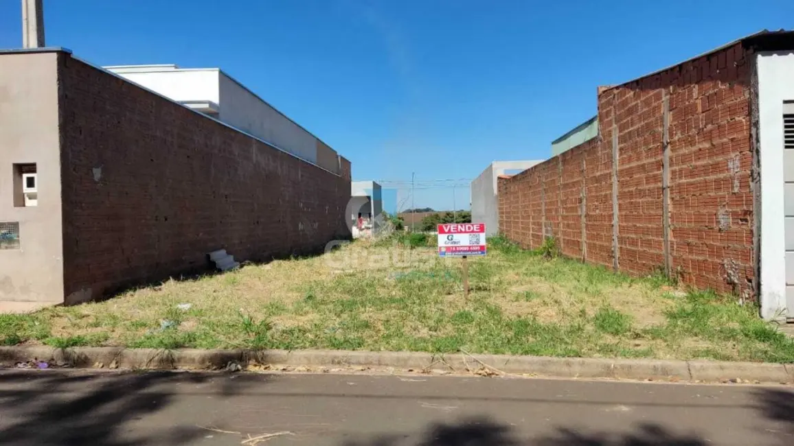 Foto 1 de Terreno / Lote à venda, 200m2 em Jardim Altos de Pinheiros I e II, Araraquara - SP