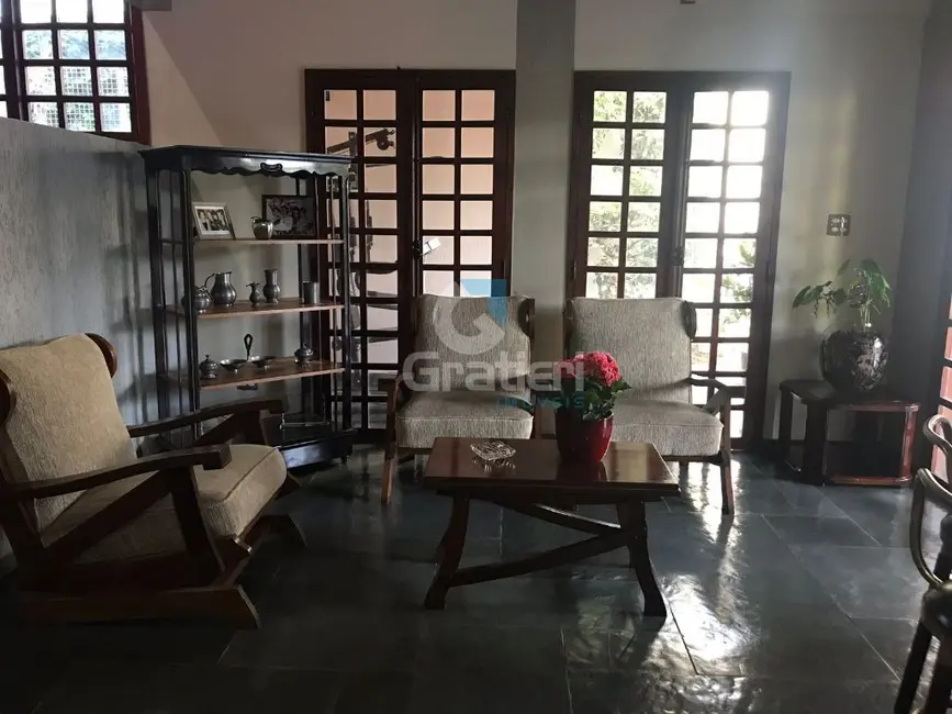 Casa com 3 quartos à venda, 317m2 em Jardim das Roseiras, Araraquara - SP - imagem 9 Foto 9 de Casa com 3 quartos à venda, 317m2 em Jardim das Roseiras, Araraquara - SP