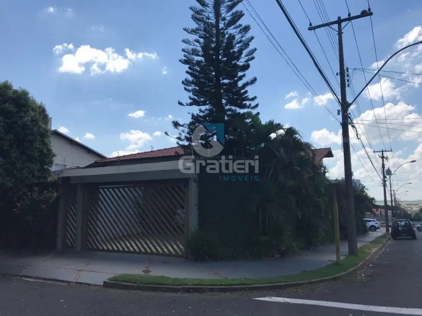Casa com 3 quartos à venda, 317m2 em Jardim das Roseiras, Araraquara - SP - imagem 2 Foto 2 de Casa com 3 quartos à venda, 317m2 em Jardim das Roseiras, Araraquara - SP