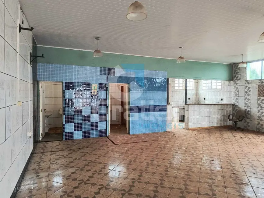Foto 4 de Armazém / Galpão à venda, 185m2 em Jardim Roberto Selmi Dei, Araraquara - SP