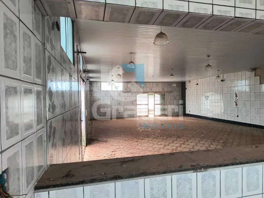 Foto 5 de Armazém / Galpão à venda, 185m2 em Jardim Roberto Selmi Dei, Araraquara - SP