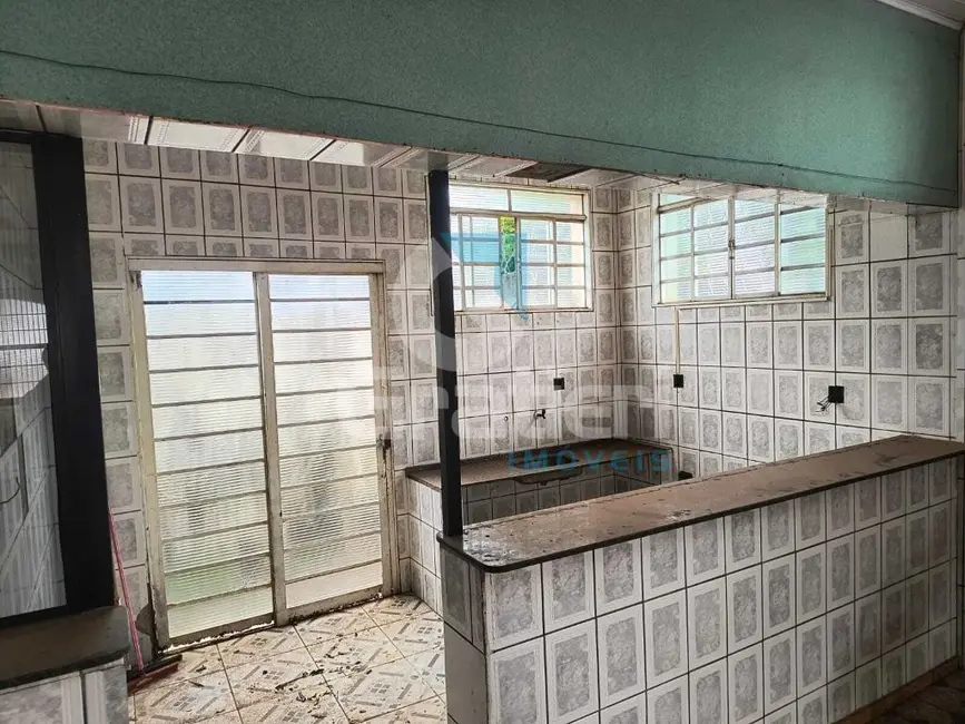 Foto 6 de Armazém / Galpão à venda, 185m2 em Jardim Roberto Selmi Dei, Araraquara - SP
