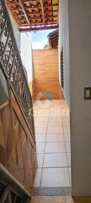 Casa com 3 quartos à venda, 242m2 em Jardim Santa Júlia III, Araraquara - SP - imagem 7 Foto 7 de Casa com 3 quartos à venda, 242m2 em Jardim Santa Júlia III, Araraquara - SP
