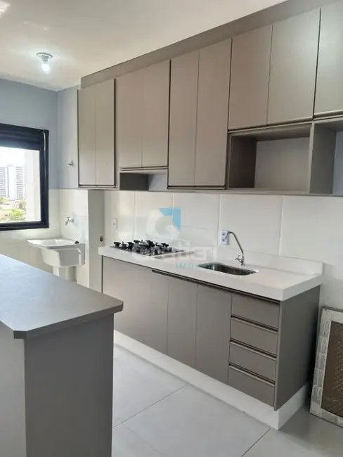 Foto 4 de Apartamento com 2 quartos para alugar, 55m2 em Residencial Cambuy, Araraquara - SP