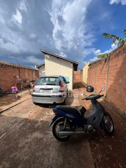 Foto 7 de Casa com 2 quartos à venda, 41m2 em Parque Residencial Laura Molina, Araraquara - SP