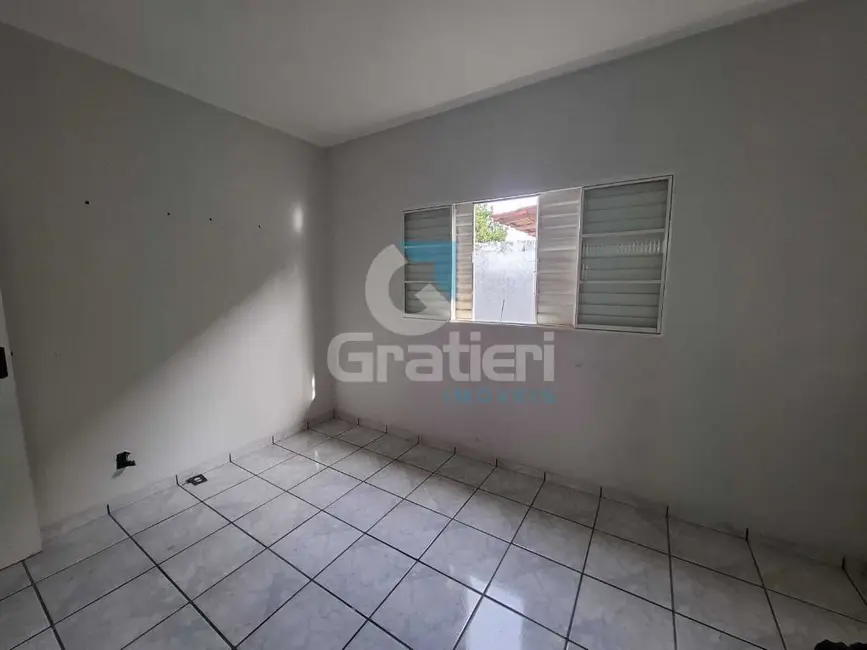 Casa com 3 quartos à venda, 117m2 em Parque Igaçaba, Araraquara - SP - imagem 2 Foto 2 de Casa com 3 quartos à venda, 117m2 em Parque Igaçaba, Araraquara - SP