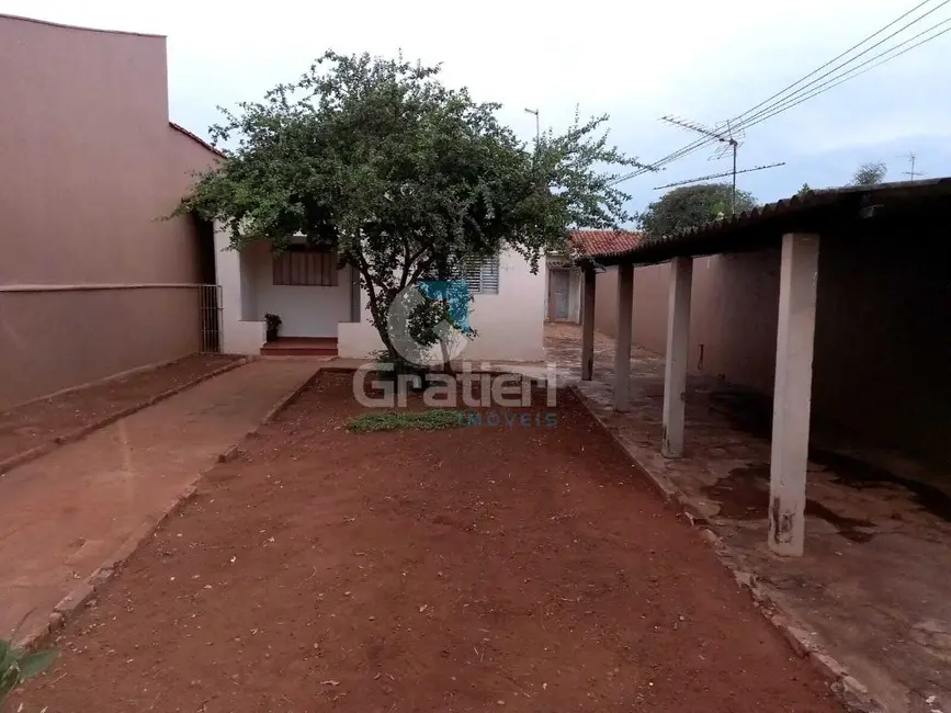 Foto 8 de Casa com 3 quartos à venda, 161m2 em Jardim do Carmo, Araraquara - SP