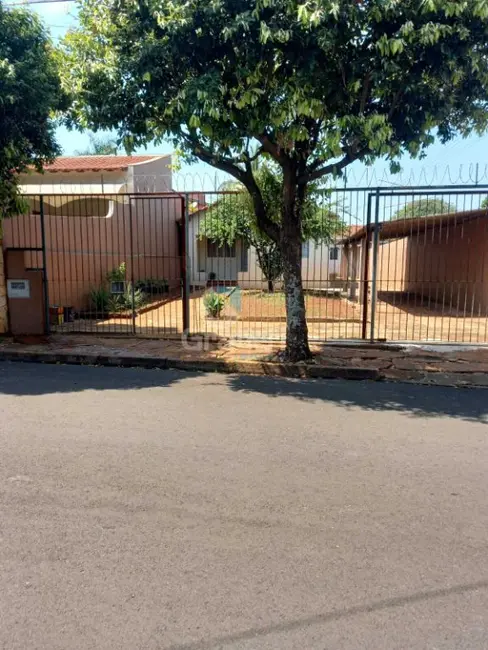 Foto 1 de Casa com 3 quartos à venda, 161m2 em Jardim do Carmo, Araraquara - SP