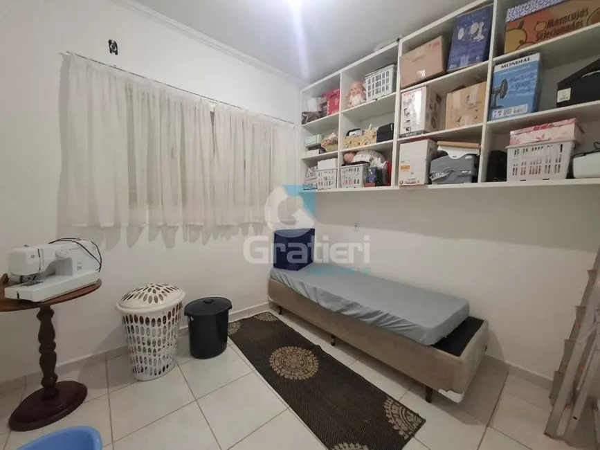 Foto 8 de Casa com 2 quartos à venda, 131m2 em Jardim das Gaivotas, Araraquara - SP