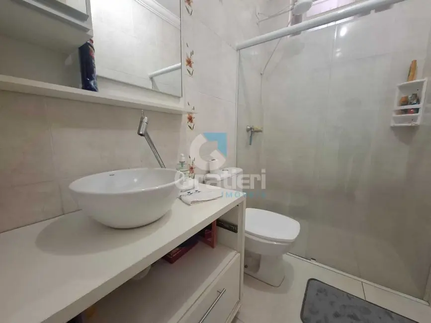Foto 7 de Casa com 2 quartos à venda, 131m2 em Jardim das Gaivotas, Araraquara - SP