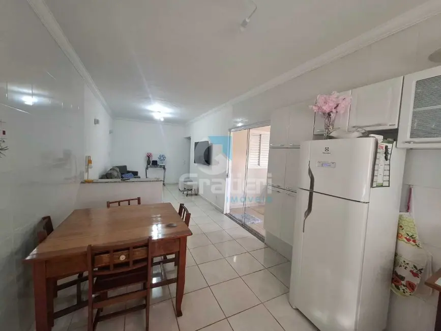 Foto 6 de Casa com 2 quartos à venda, 131m2 em Jardim das Gaivotas, Araraquara - SP