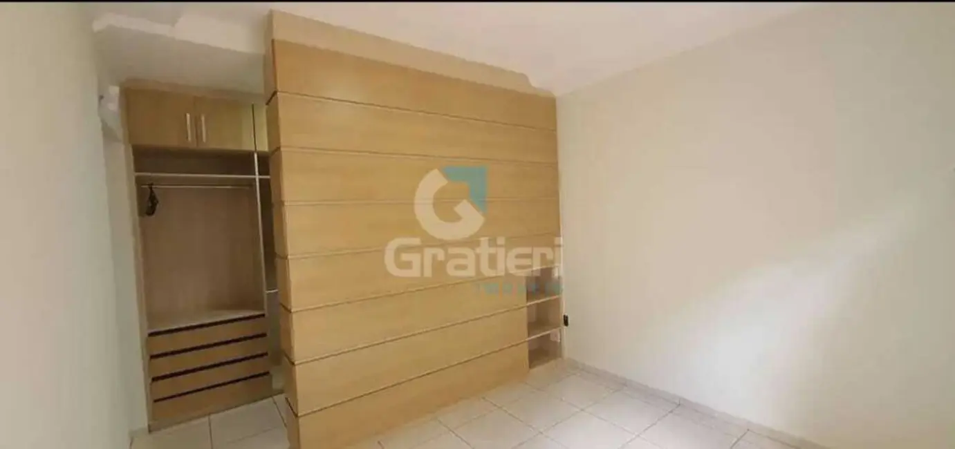 Foto 6 de Casa com 7 quartos à venda, 326m2 em Vila Melhado, Araraquara - SP