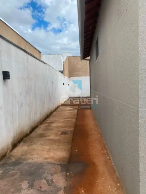 Casa com 2 quartos para alugar, 55m2 em Residencial Ravena, Araraquara - SP - imagem 4 Foto 4 de Casa com 2 quartos para alugar, 55m2 em Residencial Ravena, Araraquara - SP