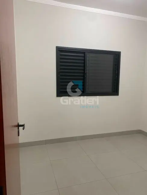 Casa com 2 quartos para alugar, 55m2 em Residencial Ravena, Araraquara - SP - imagem 8 Foto 8 de Casa com 2 quartos para alugar, 55m2 em Residencial Ravena, Araraquara - SP