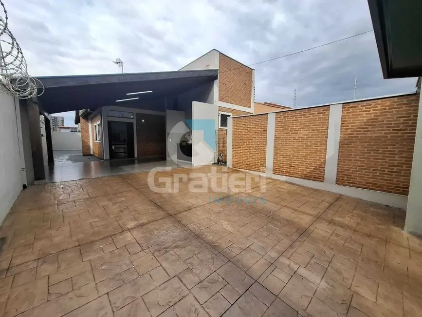 Foto 8 de Casa com 3 quartos à venda, 131m2 em Jardim Botânico, Araraquara - SP