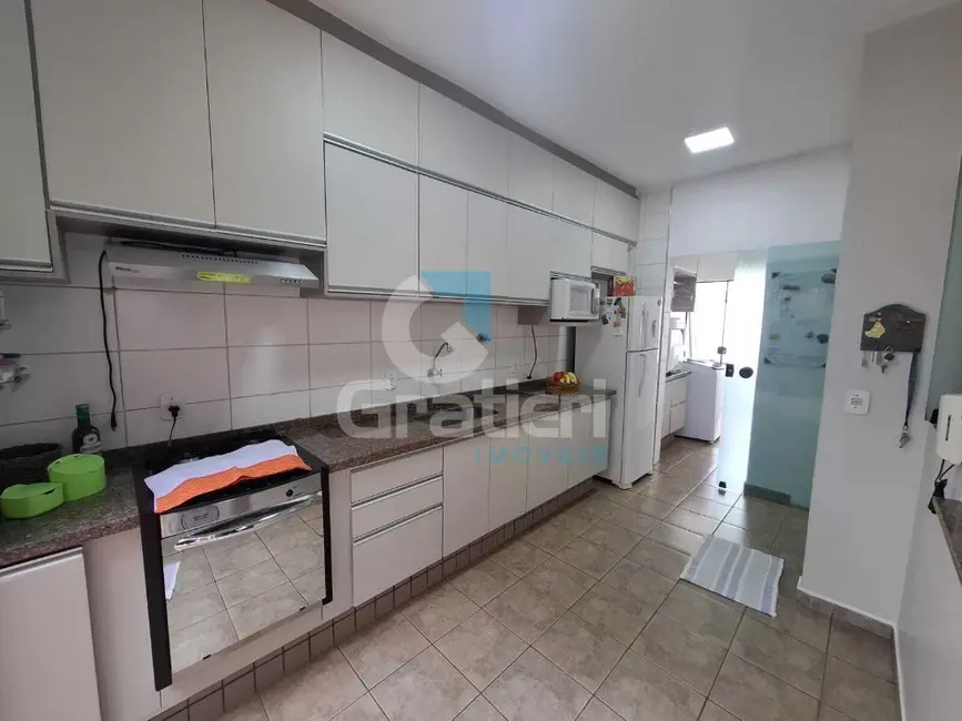 Foto 6 de Casa com 3 quartos à venda, 131m2 em Jardim Botânico, Araraquara - SP