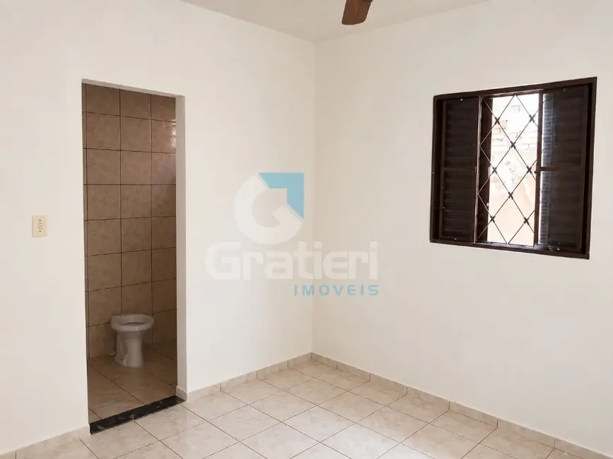 Casa com 3 quartos à venda, 136m2 em Jardim Adalberto Frederico de Oliveira Roxo I, Araraquara - SP - imagem 9 Foto 9 de Casa com 3 quartos à venda, 136m2 em Jardim Adalberto Frederico de Oliveira Roxo I, Araraquara - SP