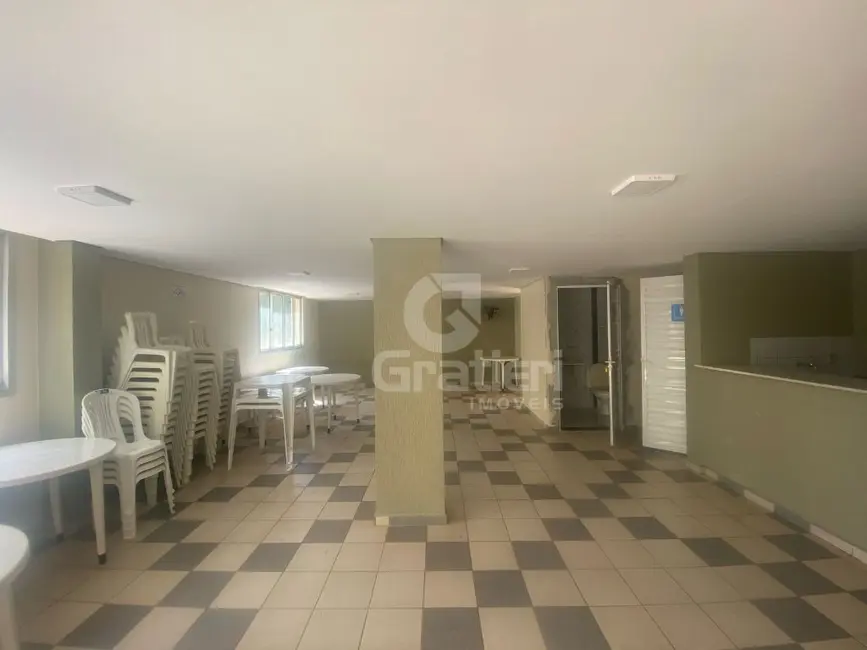 Foto 3 de Apartamento com 3 quartos à venda, 65m2 em Jardim Viaduto (Vila Xavier), Araraquara - SP