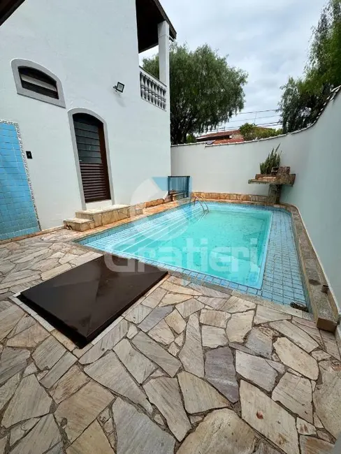 Foto 8 de Sobrado com 3 quartos à venda, 187m2 em Jardim das Gaivotas, Araraquara - SP