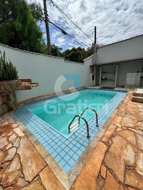 Foto 3 de Sobrado com 3 quartos à venda, 187m2 em Jardim das Gaivotas, Araraquara - SP