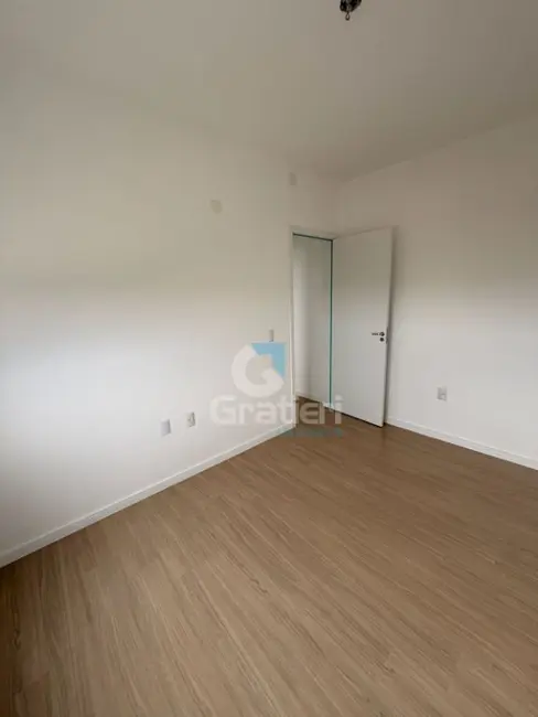 Foto 8 de Apartamento com 2 quartos à venda, 53m2 em Jardim Viaduto (Vila Xavier), Araraquara - SP
