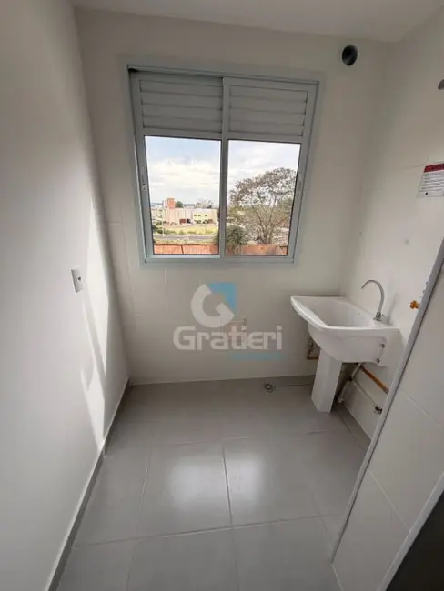 Foto 3 de Apartamento com 2 quartos à venda, 53m2 em Jardim Viaduto (Vila Xavier), Araraquara - SP