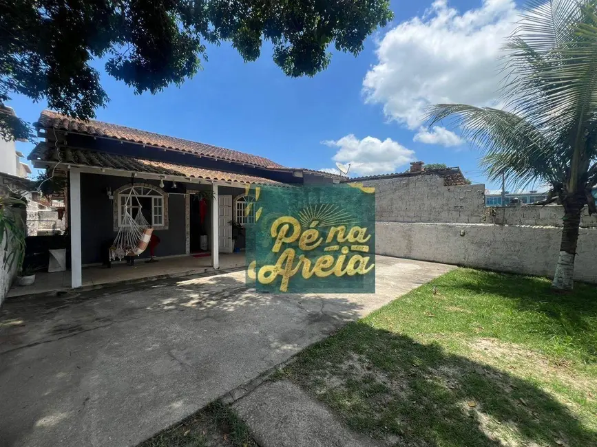 Foto 1 de Casa com 2 quartos à venda, 250m2 em Cabo Frio - RJ