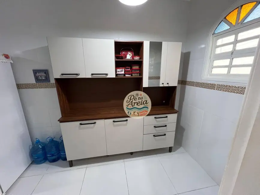 Foto 9 de Casa com 2 quartos à venda, 200m2 em Vila Blanche, Cabo Frio - RJ