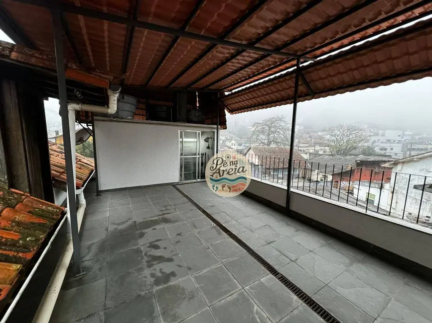 Casa com 2 quartos à venda, 150m2 em Alto da Serra, Petropolis - RJ - imagem 9 Foto 9 de Casa com 2 quartos à venda, 150m2 em Alto da Serra, Petropolis - RJ