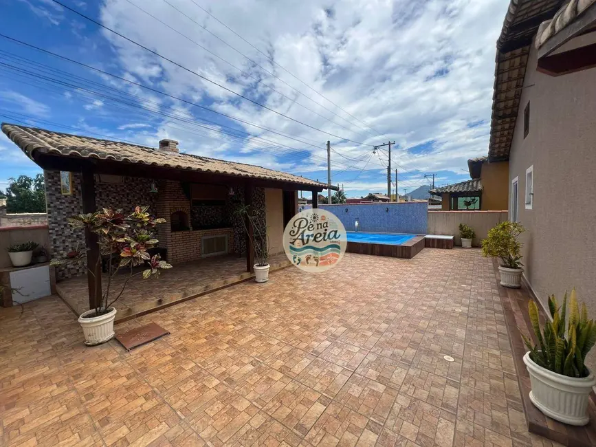 Foto 6 de Casa com 2 quartos à venda, 250m2 em Cabo Frio - RJ