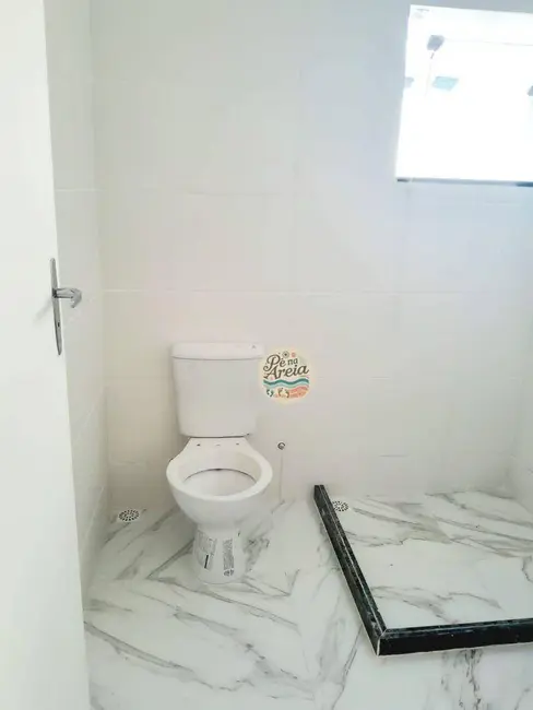 Foto 3 de Casa com 2 quartos à venda, 320m2 em Araruama - RJ