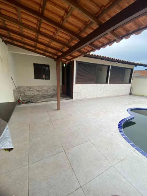 Foto 3 de Casa com 3 quartos à venda, 150m2 em Cabo Frio - RJ