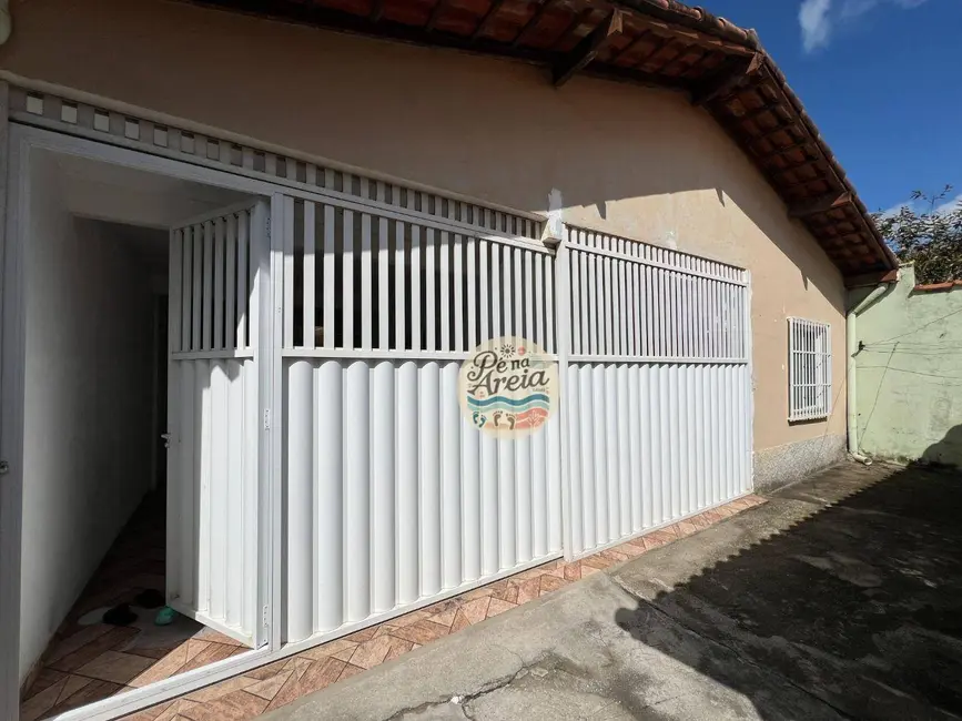 Foto 1 de Casa com 2 quartos à venda, 80m2 em Cabo Frio - RJ