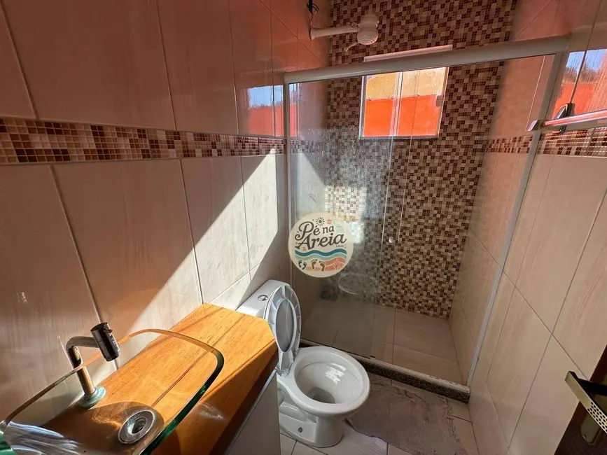 Foto 5 de Casa com 2 quartos à venda, 160m2 em Cabo Frio - RJ