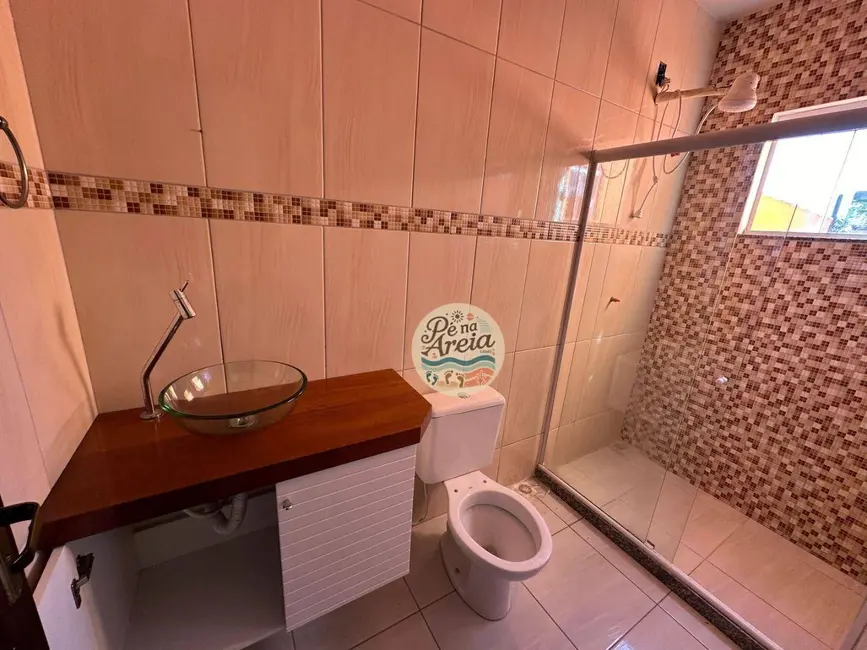 Foto 3 de Casa com 2 quartos à venda, 160m2 em Cabo Frio - RJ